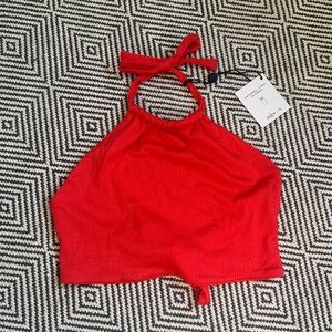 Skatie halter crop top